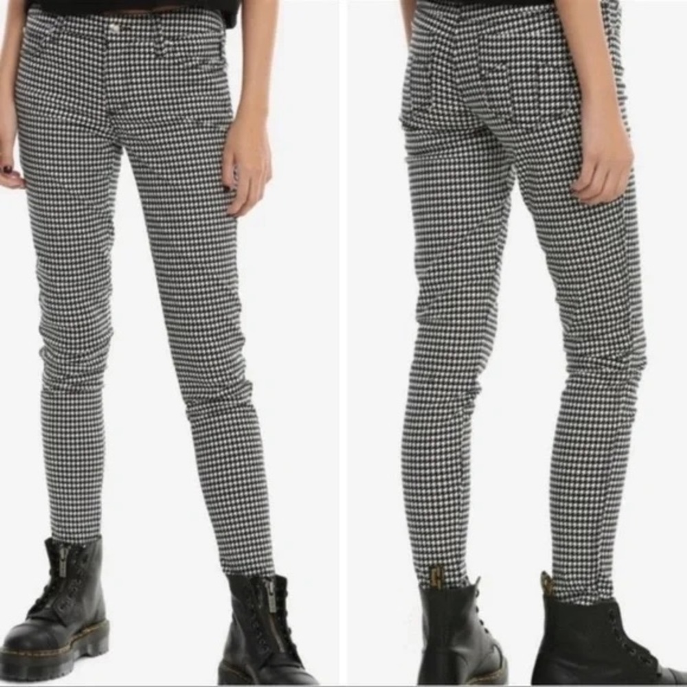 Tripp NYC Black and White Checkered Women Jeans
